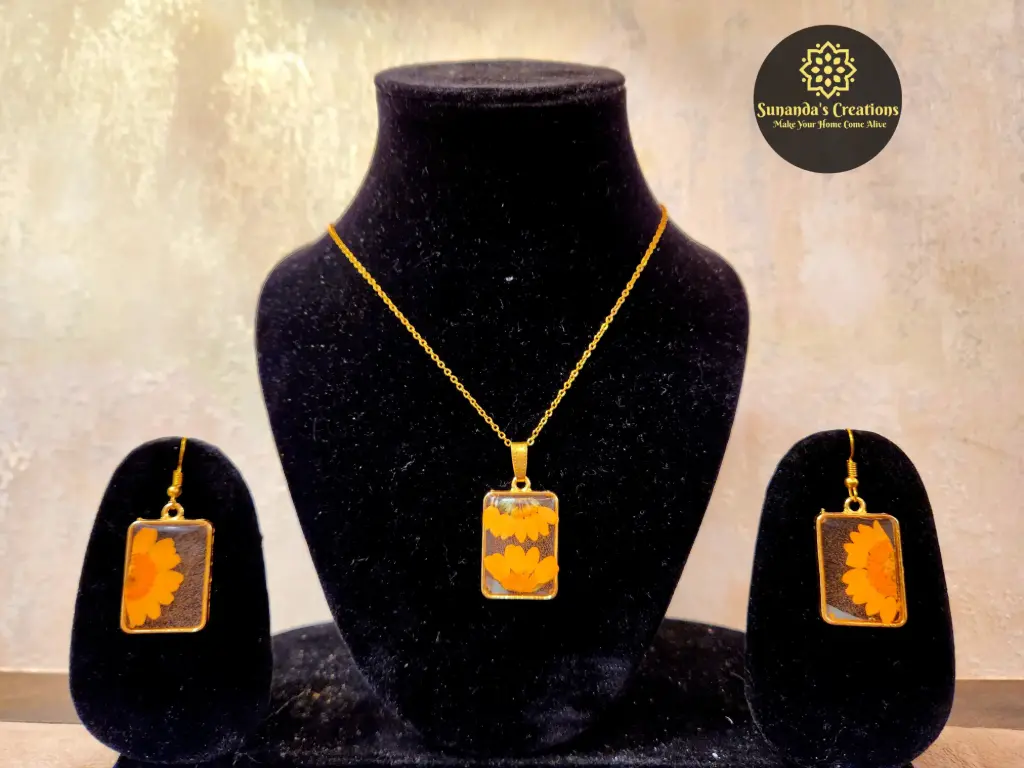 Real Flower Resin Jewellery Set (Daisy)
