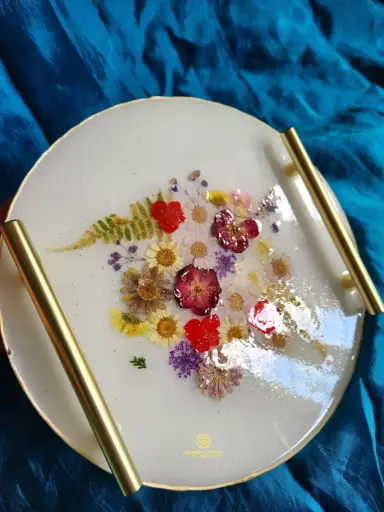 10" Real Flower Serving Tray (White)