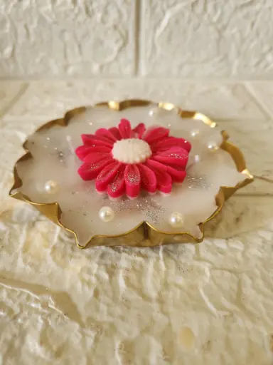 Lotus Design Metal Urli Soy Wax Scented Candle