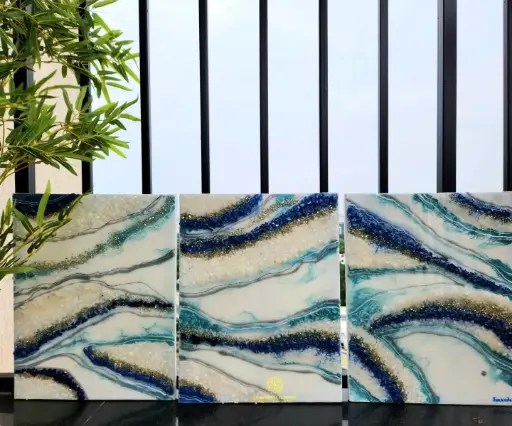 3Panel Geode Canvas Art with Crystals (Blue & White)