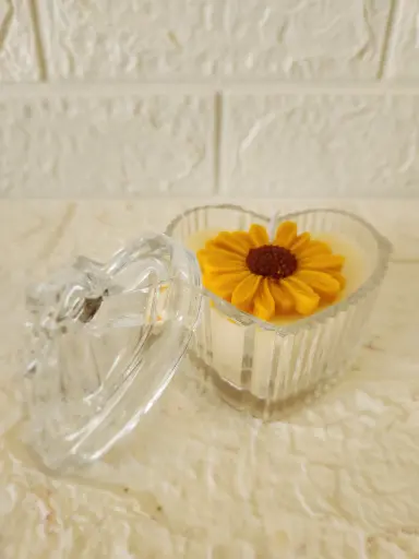 Soy Wax Scented Heart Glass Jar Candle (250gm)
