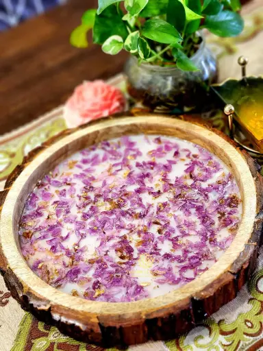 10" Cherry Blossoms Preserved In Mango Wood Tray